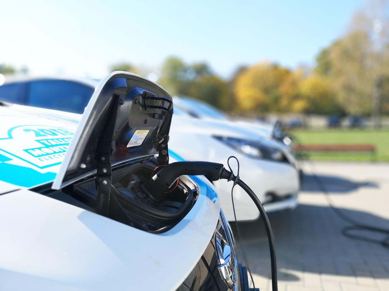 How Long Do Electric Car Batteries Last 